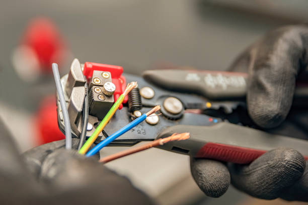 Best Electrical Troubleshooting Services  in Le Roy, IL